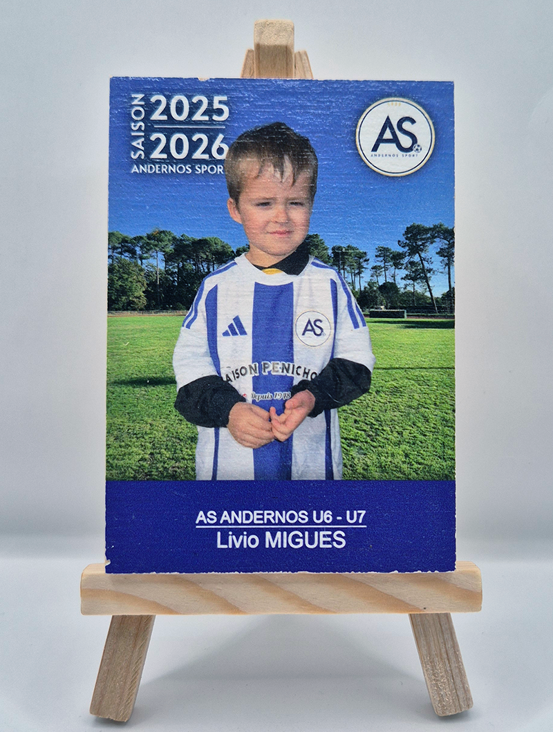 magnet-bois-personnalise-14.webp - photo equipe football a andernos - andernos